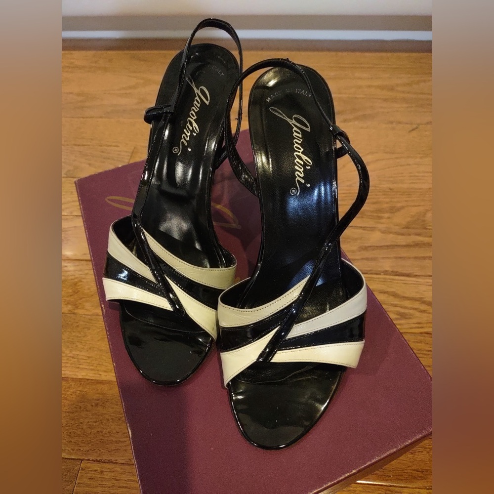 Garolini Black and White Strappy Pumps - 6